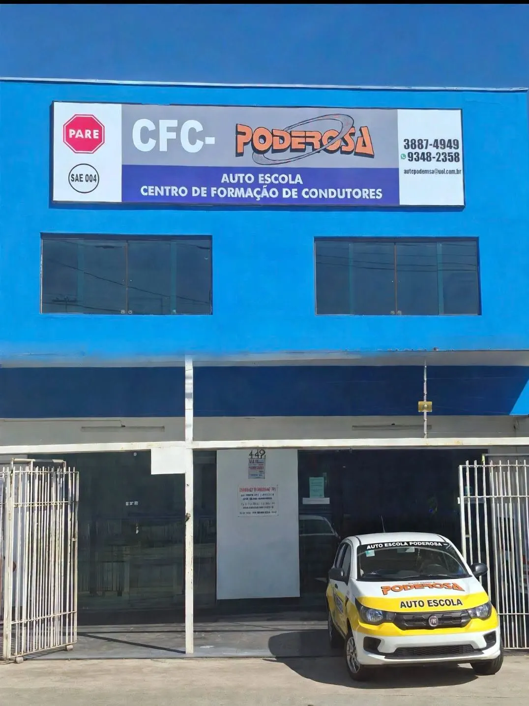 Fachada da Auto Escola Poderosa em Hortolândia